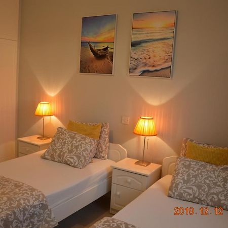 Luxury Apartment Paphos Exterior photo