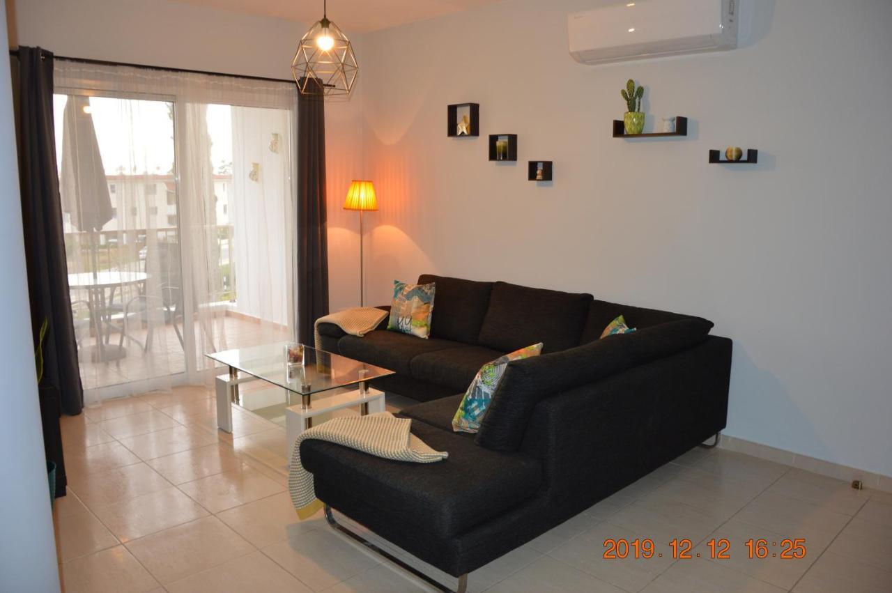 Luxury Apartment Paphos Exterior photo